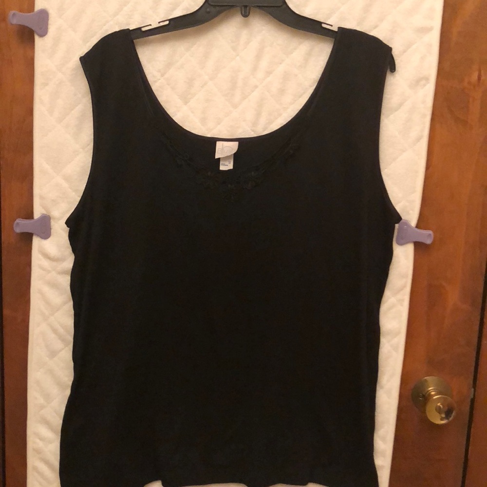 Blush Black cotton sleeveless top with lace insert - Picture 3 of 6
